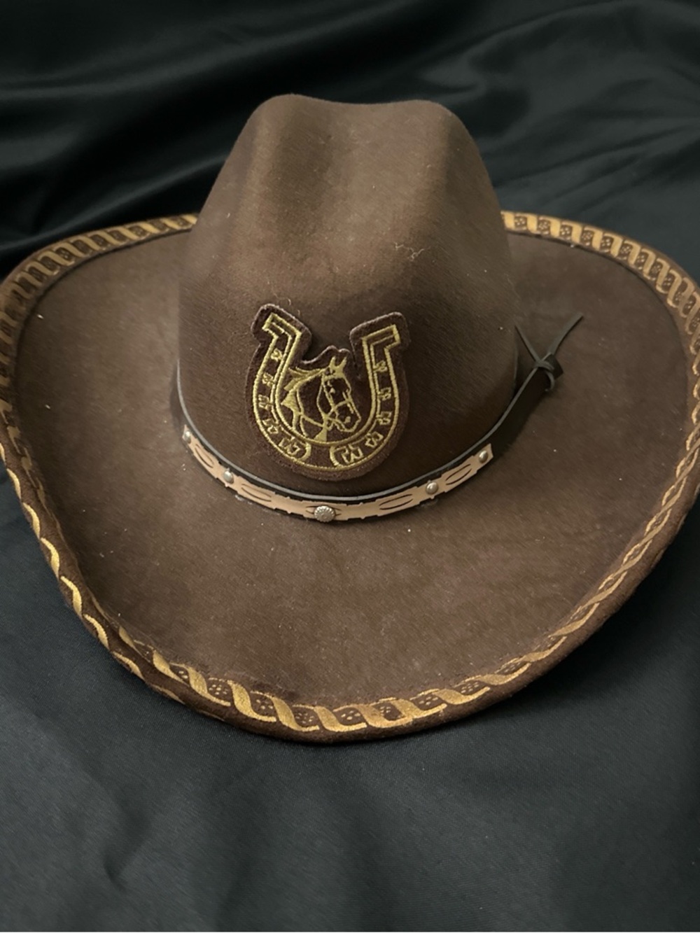 Kids' Brown Felt Cowboy Hat with Horseshoe Embroidery size medium